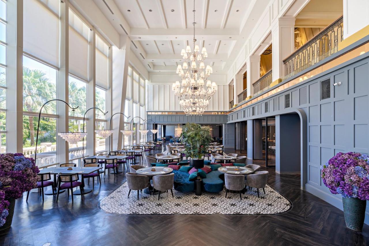 Hualien Farglory Hotel Yanliau Buitenkant foto The lobby of the hotel